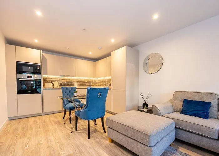 City Life Apartment