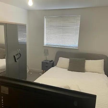 City Life Apartment Manchester Exterior photo