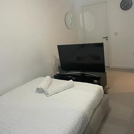 City Life Apartment Manchester Exterior photo